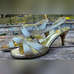 Nina Gold Sparkle Elastic Ankle Strap Heels - Size 8.5